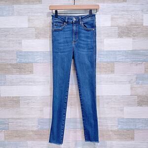 WE THE FREE People Skinny Jeans Blue High Rise Raw Hem Stretchy Womens 24x26